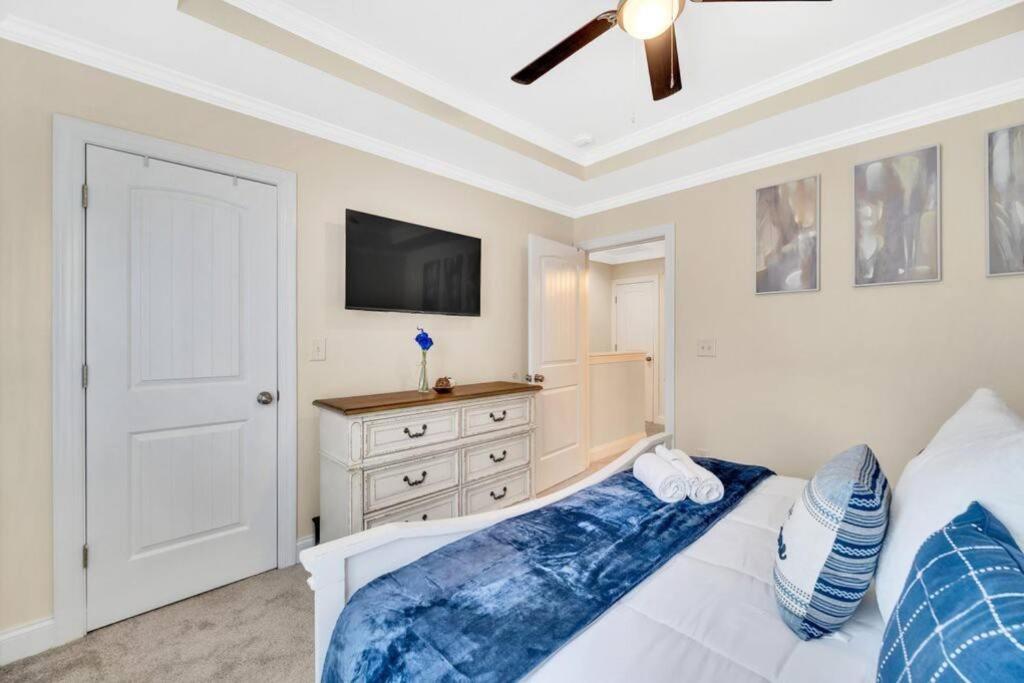 הוילה קונקורד Cozy 2B Townhouse King Bed Free Parking Tv In Brs מראה חיצוני תמונה